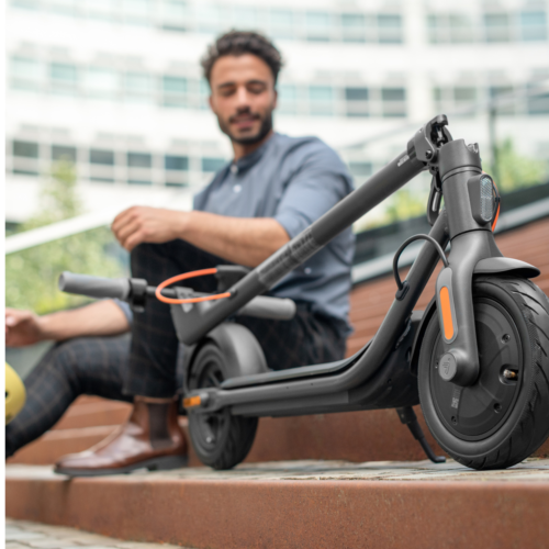 Trottinette électrique Segway F25E